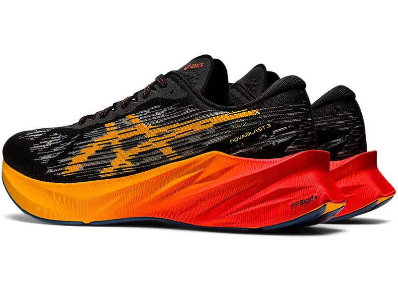 Asics Men's NOVABLAST 3 Black/Amber UK 8.5-3